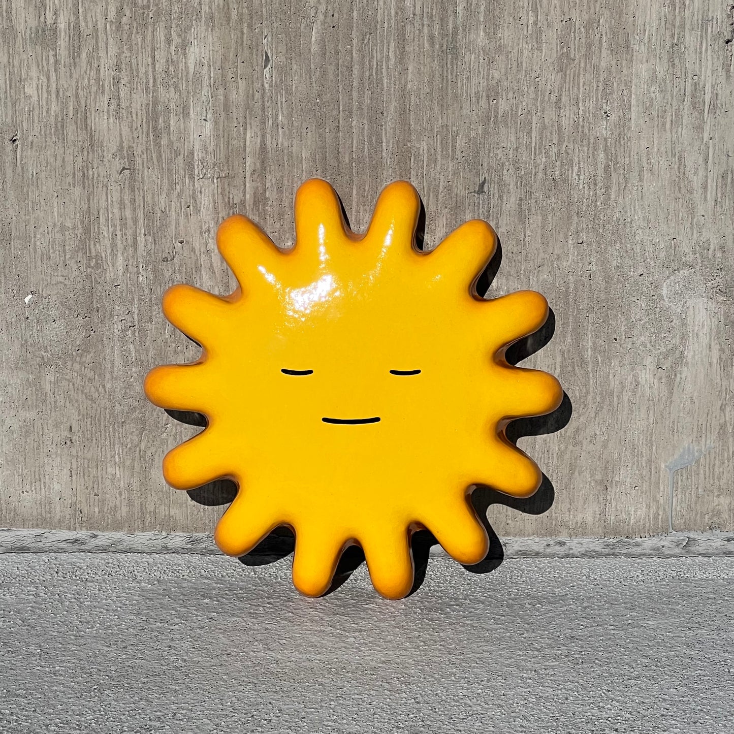 Wall-mounted Ceramic Sun